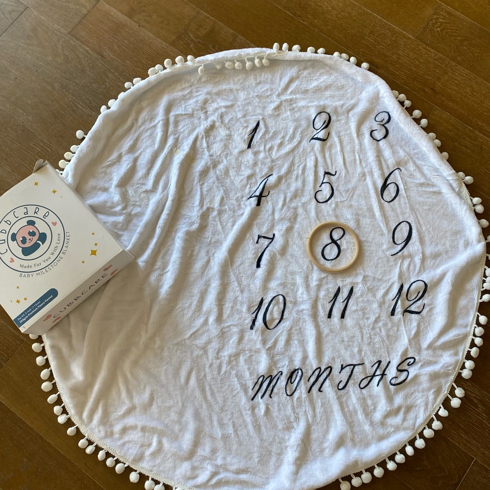 Milestone months blanket for baby’s first year